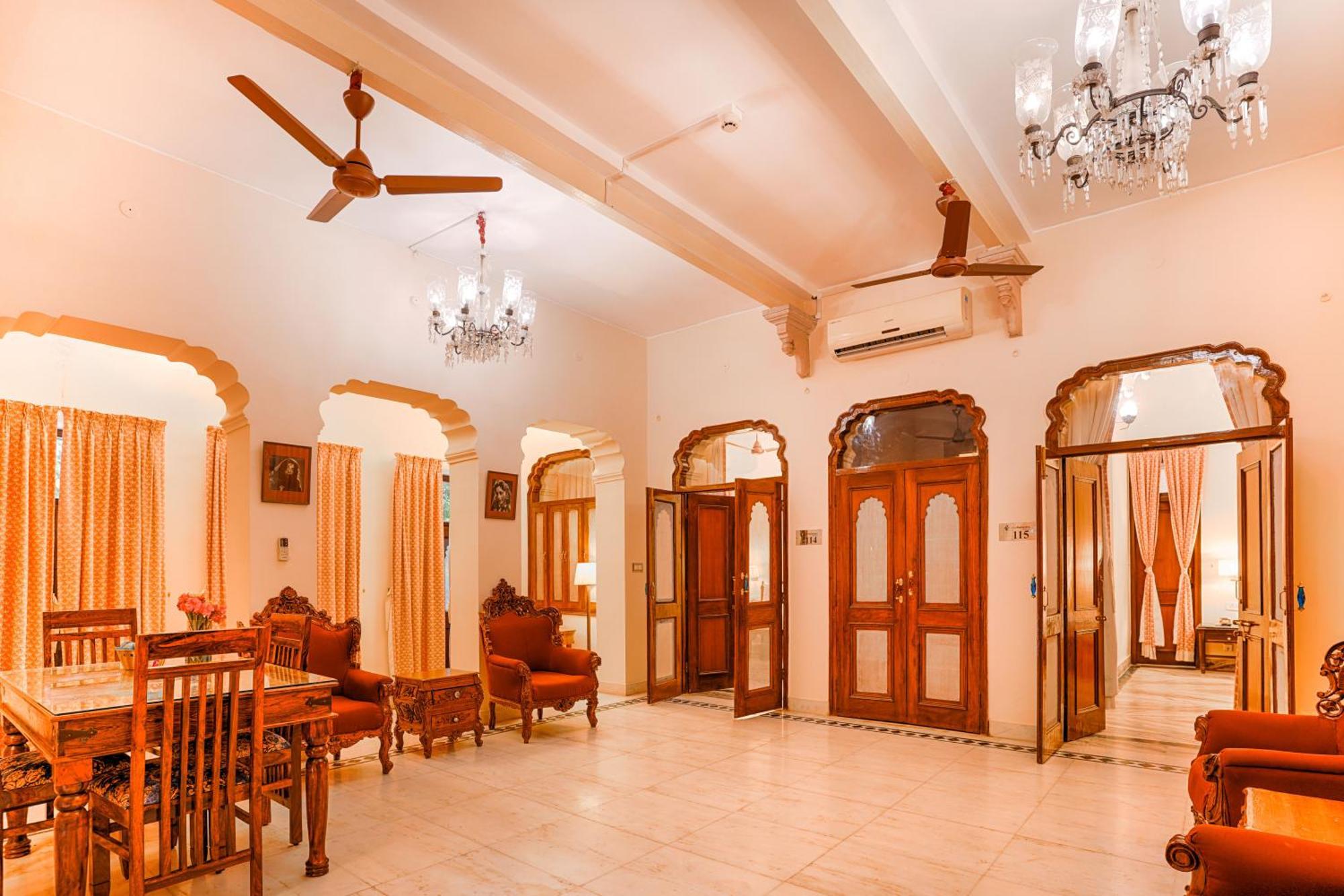 Hotel Club Mahindra Bharatpur Exterior foto